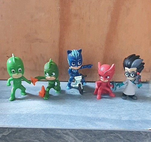 Masks figure bundle - bundle,