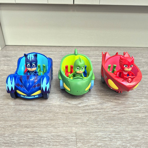Just play masks - just, pj