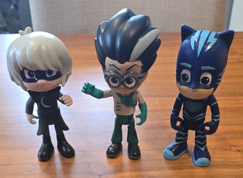 Mask talking figure set - ,