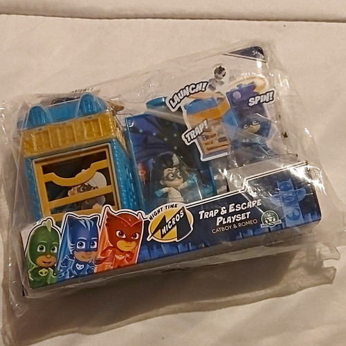 Masks trap escape playset - masks, &